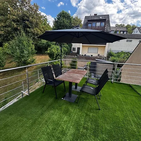 Modern In Der Naehe Von Koblenz * Urbar (Mayen-Koblenz)